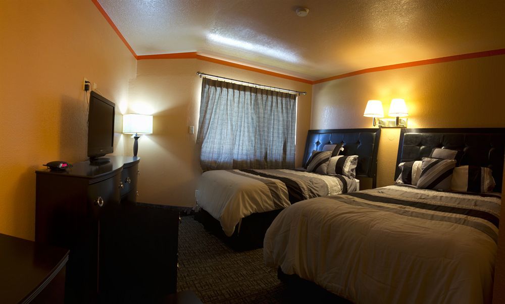 Capitol Inn & Suites بيير المظهر الخارجي الصورة