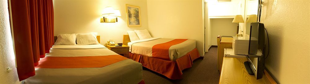 Capitol Inn & Suites بيير المظهر الخارجي الصورة